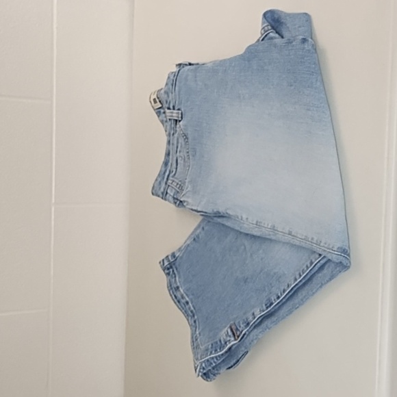 Gap Cropped Bootcut Jeans with Side Vents in Light Wash Stretch, Size 12 - Picture 7 of 7